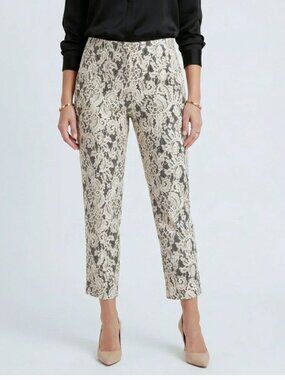 Chico's Black and Cream Floral Lace Print  Ankle Pants Size 0.5 Small